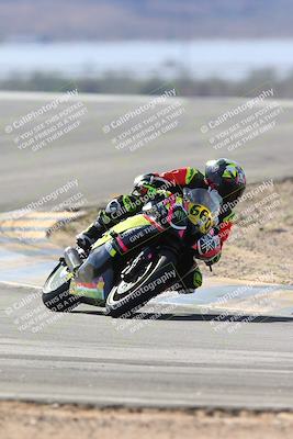 media/Dec-08-2024-CVMA (Sun) [[267e5a7075]]/Race 4-Amateur Supersport Middleweight/